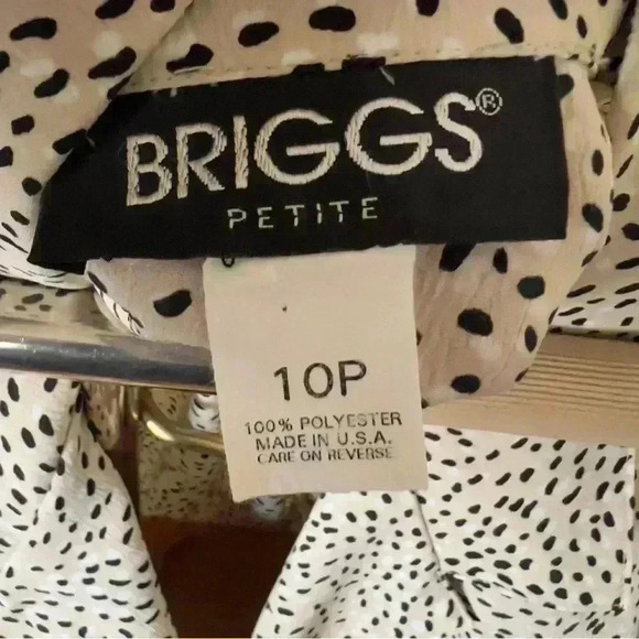 90s Vtg Briggs Patterned Button Blouse - Size 10P - Picture 7 of 10